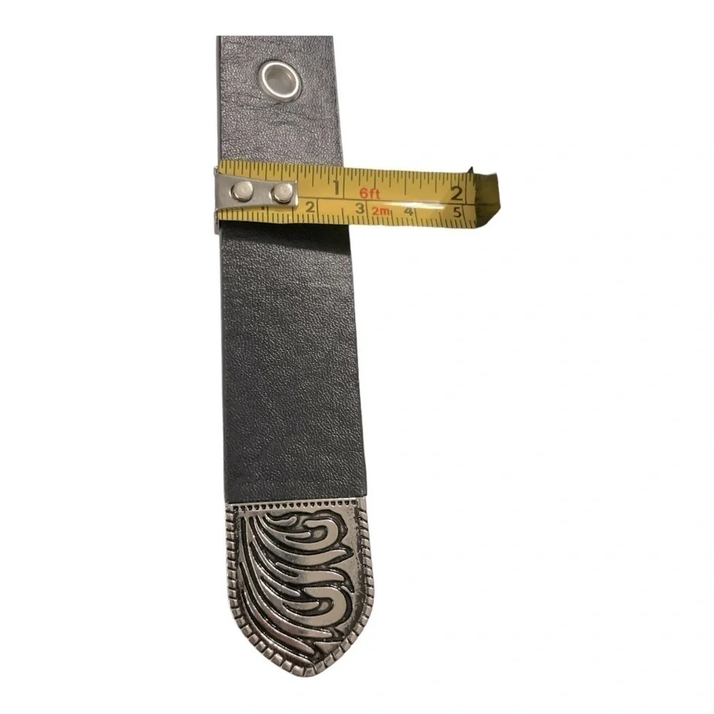 Black Leather Western Engraved Silver Buckle Belt | Size 27 | Boho Cowgirl
